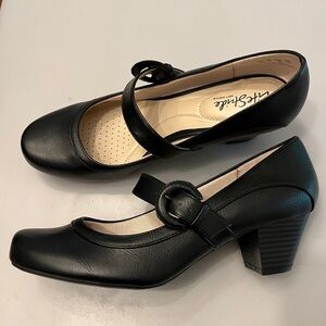 Mary Jane Black shoes